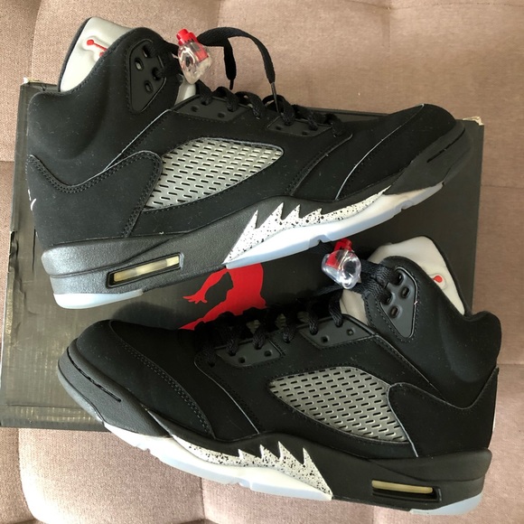 og metallic air jordan 5